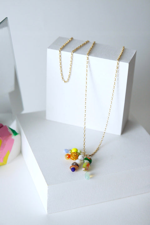 Unique Gold Plated Chain Necklace in Multicolor Gem Stones by Gré with peridot, carnelian and labradorite