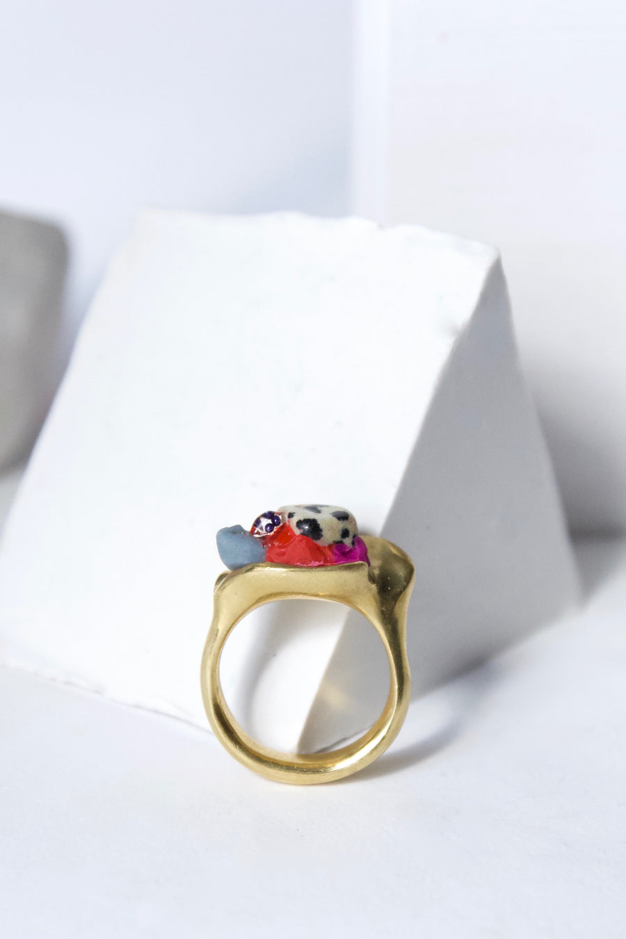 Handcrafted Brass Ring by Gré with Quartz, Goldstone, Garnet and Agate