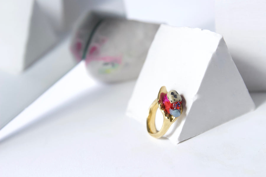 Handcrafted Brass Ring by Gré with Quartz, Goldstone, Garnet and Agate