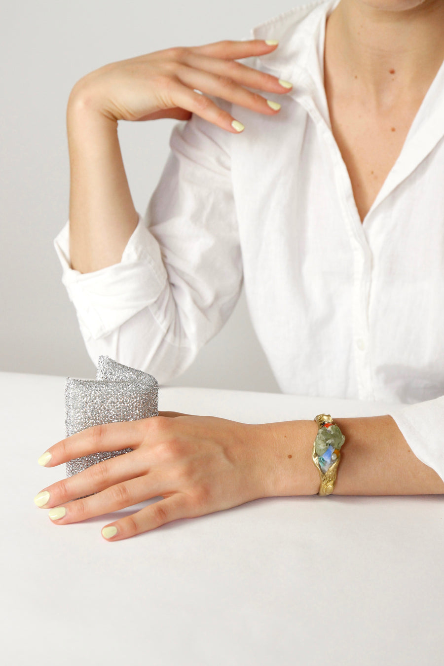 Handcrafted One-of-a-kind Cuff Bracelet in Brass by Gré with Prehnite and Turquoise