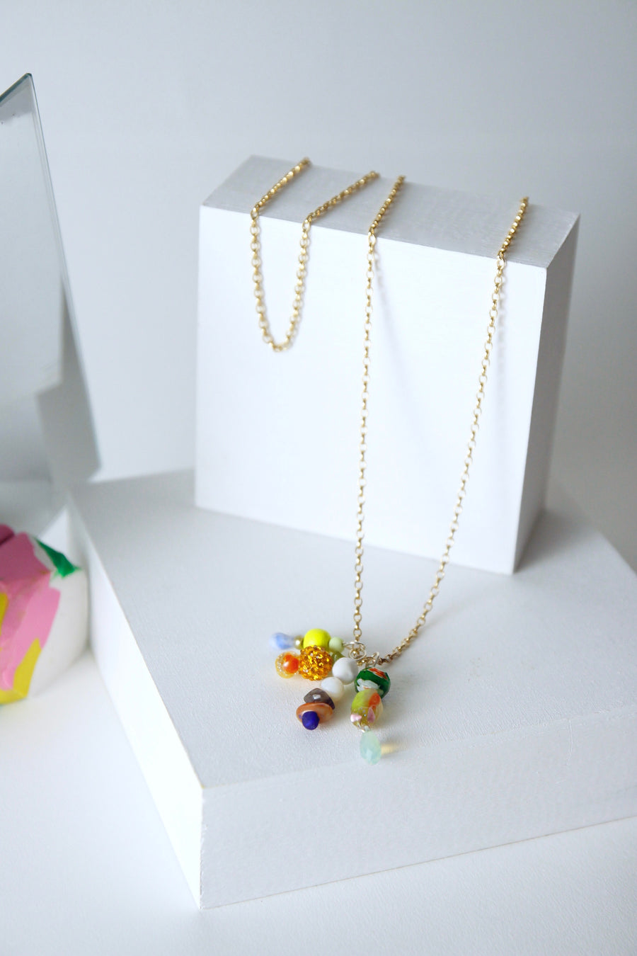 Unique Gold Plated Chain Necklace in Multicolor Gem Stones by Gré with peridot, carnelian and labradorite