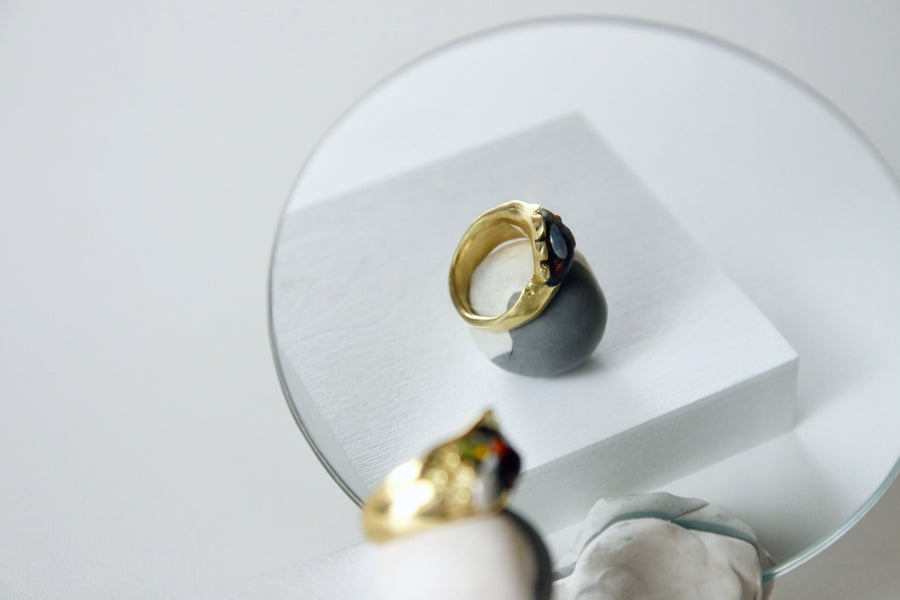 Black magic ring